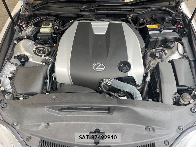 Lexus IS 2013-08 7501260-18