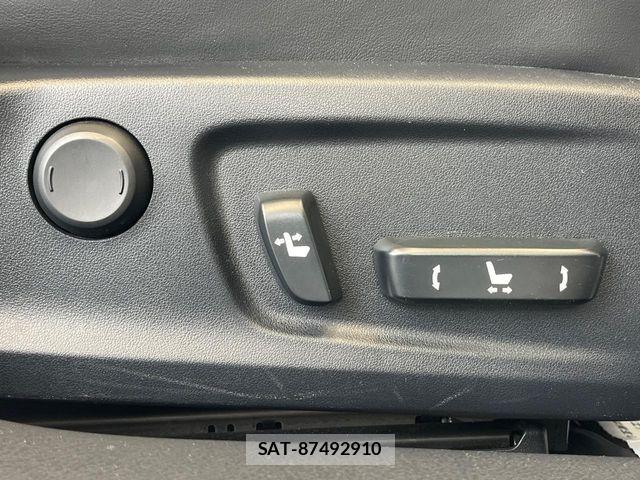 Lexus IS 2013-08 7501260-8