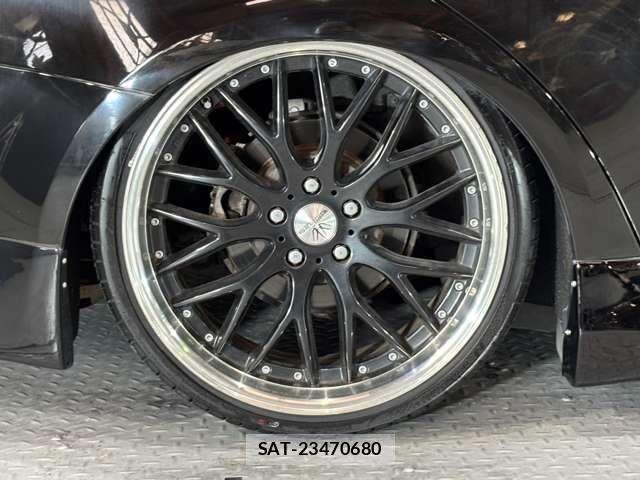 Lexus IS 2007-09 7725037-16