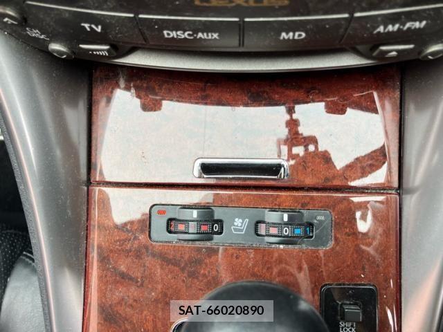 Lexus IS 2006-10 7725041-25