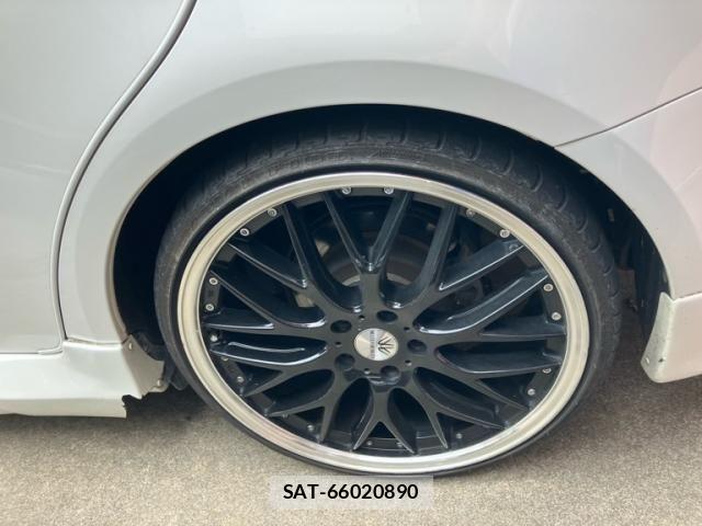 Lexus IS 2006-10 7725041-7