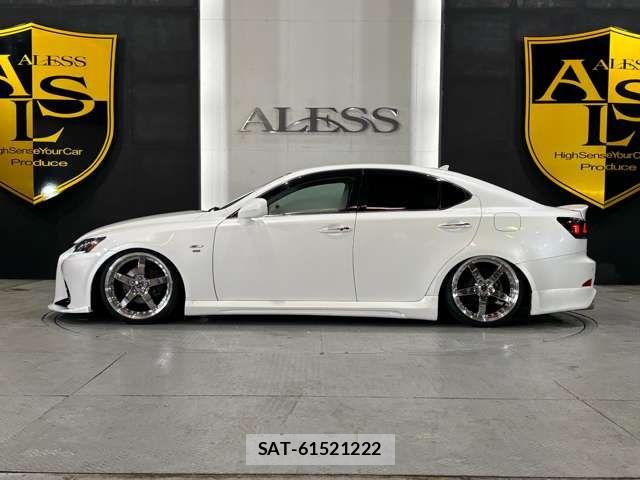 Lexus IS 2007-02 7962382-4