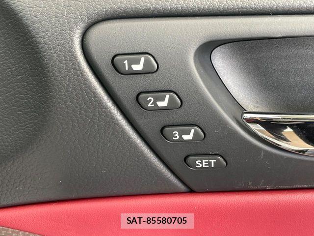 Lexus IS 2014-11 7979756-6