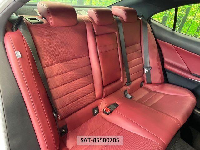 Lexus IS 2014-11 7979756-8