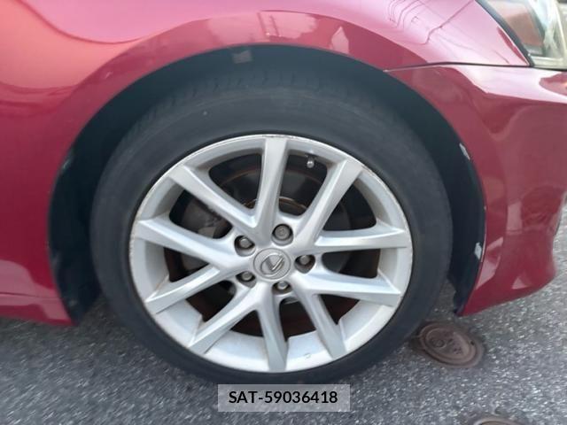 Lexus IS 2011-01 8036403-2