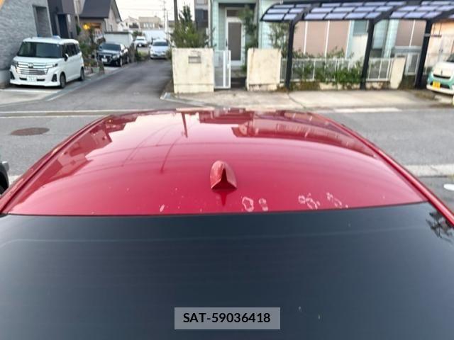 Lexus IS 2011-01 8036403-6