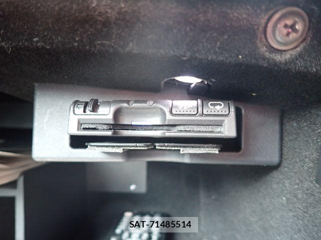 Lexus IS 2006-09 8074331-23