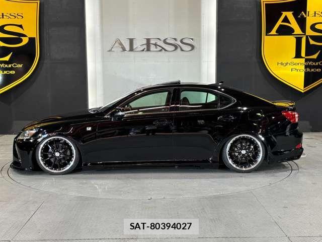 Lexus IS 2011-02 8074333-4