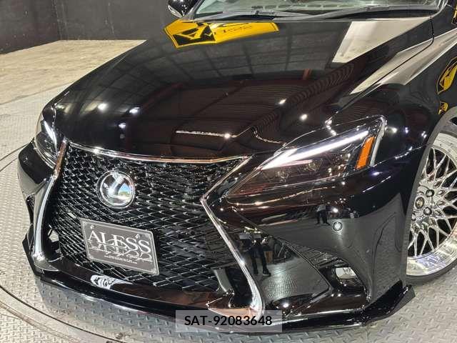 Lexus IS 2008-11 8074334-10