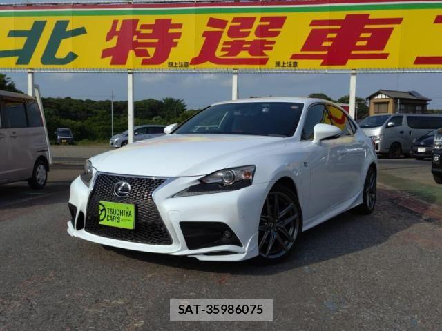 Lexus IS 2014-03 8074332-0