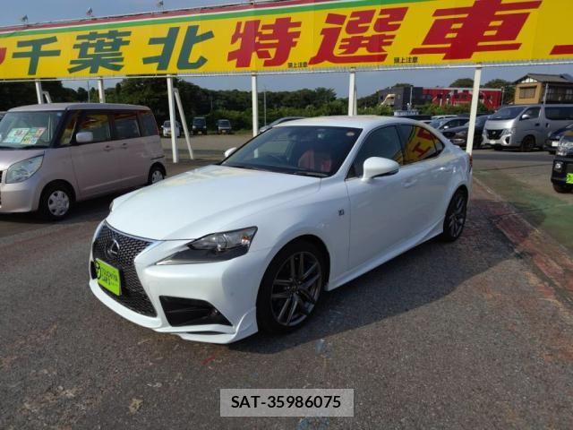 Lexus IS 2014-03 8074332-9