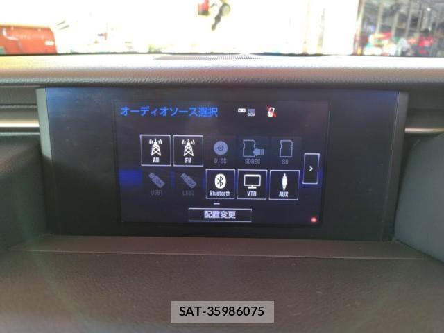 Lexus IS 2014-03 8074332-18