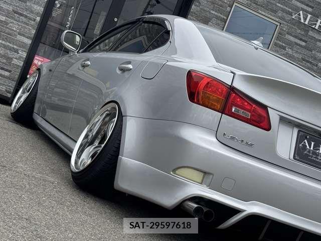 Lexus IS 2007-09 8100118-9