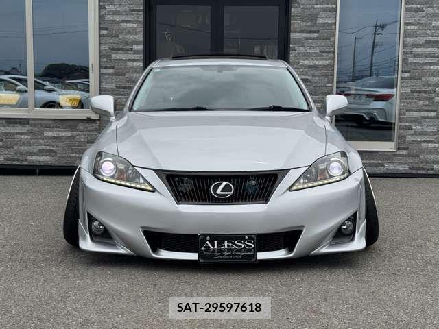 Lexus IS 2007-09 8100118-10