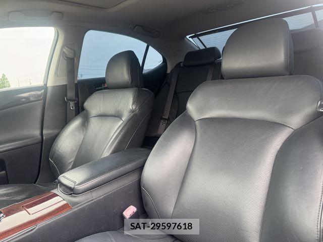Lexus IS 2007-09 8100118-23