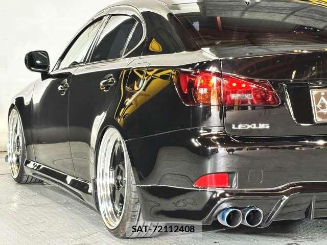 Lexus IS 2007-11 8146058-12