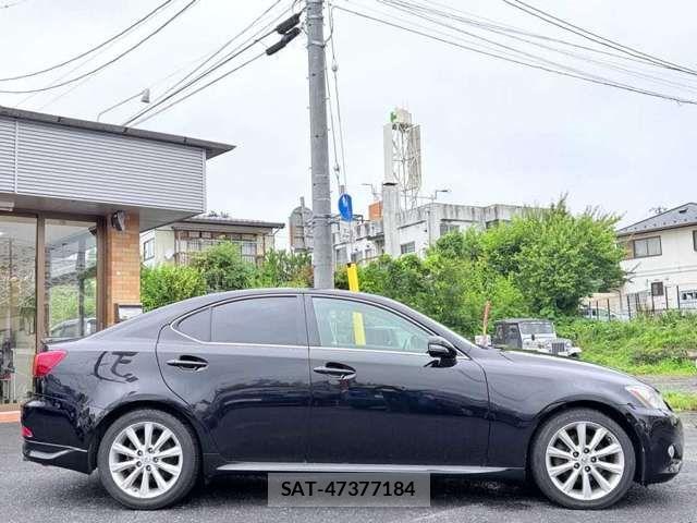 Lexus IS 2008-11 8208356-3