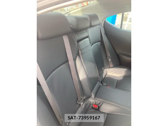 Lexus IS 2007-09 8230605-15