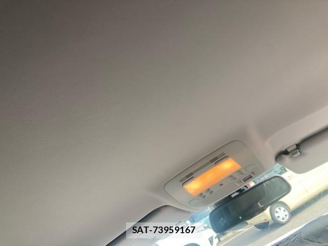 Lexus IS 2007-09 8230605-17