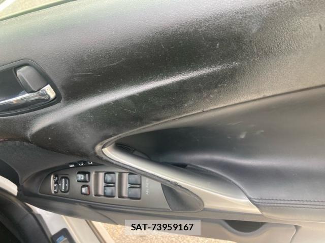 Lexus IS 2007-09 8230605-8