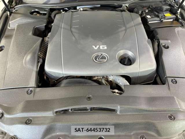 Lexus IS 2012-01 8245709-16