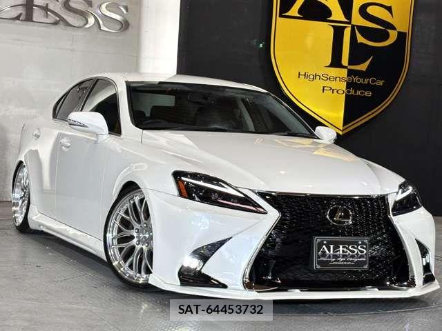 Lexus IS 2012-01 8245709-1
