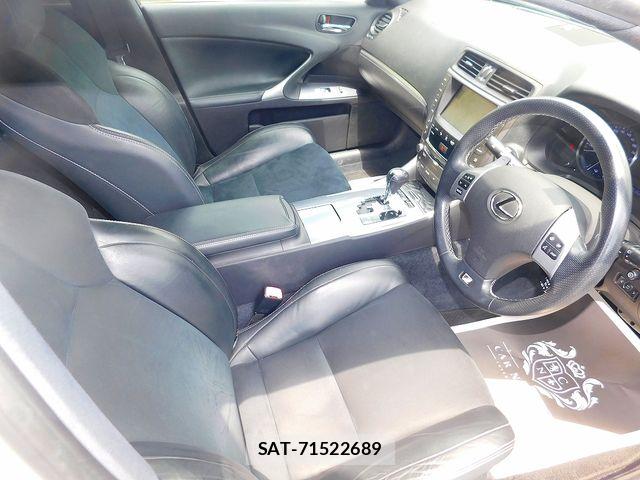 Lexus IS 2011-03 8245712-1
