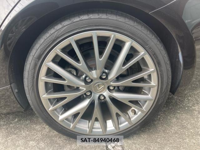 Lexus IS 2013-11 8245710-11