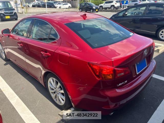 Lexus IS 2008-03 8245711-3