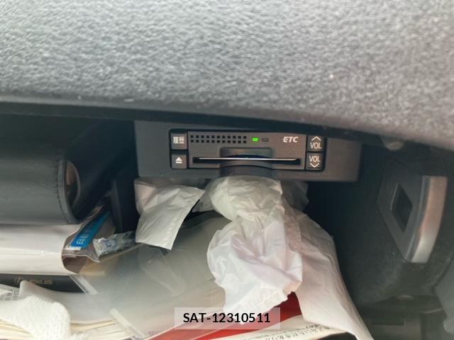 Lexus IS 2007-03 8315175-24