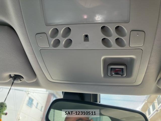 Lexus IS 2007-03 8315175-25