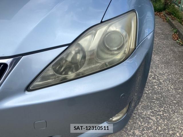 Lexus IS 2007-03 8315175-4