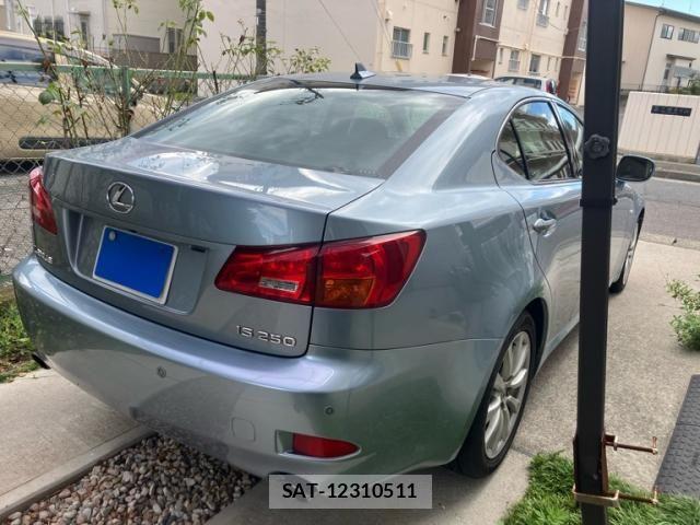 Lexus IS 2007-03 8315175-7