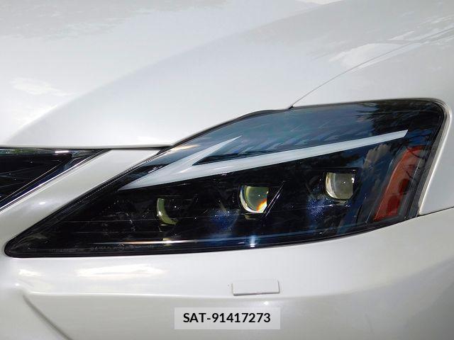 Lexus IS 2008-03 8336536-23