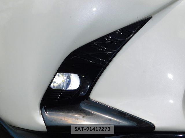 Lexus IS 2008-03 8336536-25