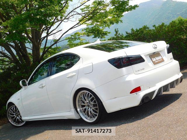 Lexus IS 2008-03 8336536-2