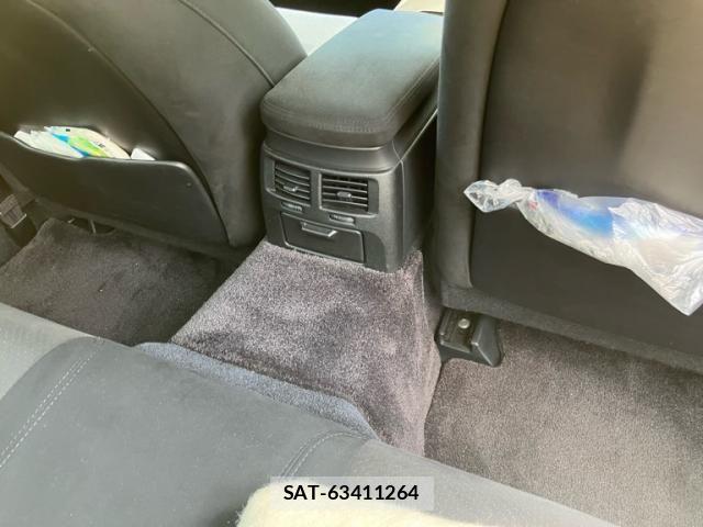 Lexus IS 2006-09 8366711-14