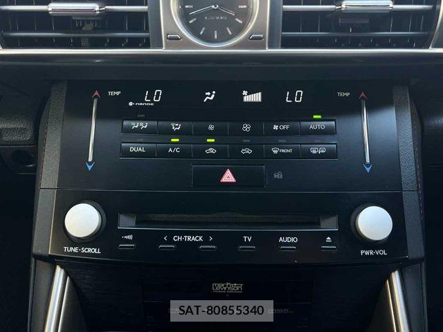 Lexus IS 2013-12 8413268-13