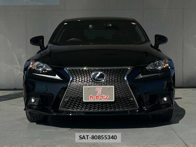 Lexus IS 2013-12 8413268-26