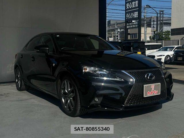Lexus IS 2013-12 8413268-27