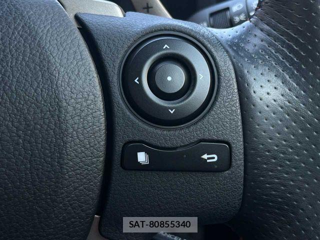 Lexus IS 2013-12 8413268-6
