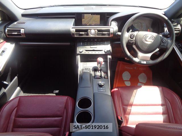 Lexus IS 2014-08 8457803-1