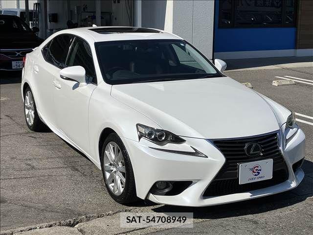 Lexus IS 2013-08 8485636-14