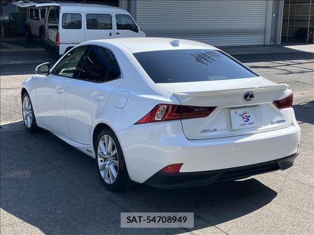 Lexus IS 2013-08 8485636-16