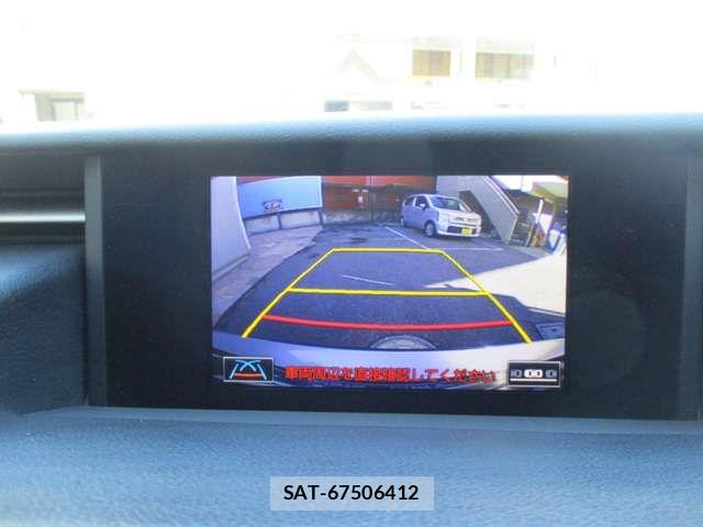Lexus IS 2013-07 8525503-19