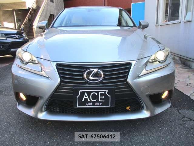 Lexus IS 2013-07 8525503-4