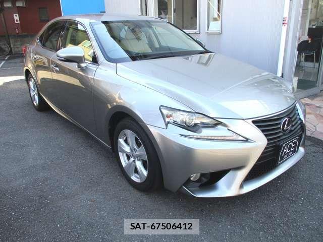 Lexus IS 2013-07 8525503-5