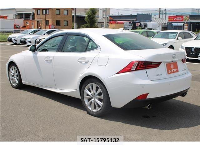 Lexus IS 2013-10 8562425-12
