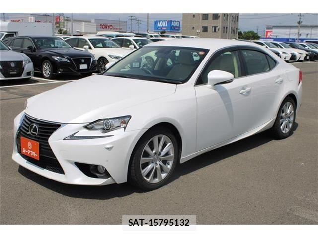 Lexus IS 2013-10 8562425-14