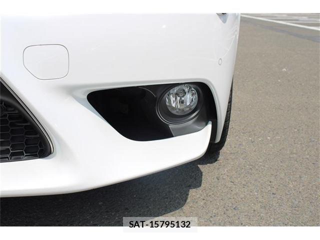 Lexus IS 2013-10 8562425-16